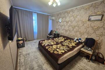 2-к квартира, 65 м², 9/9 эт.